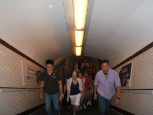 Metro full of friends